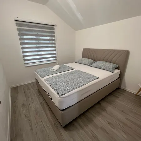 Perla Villa
